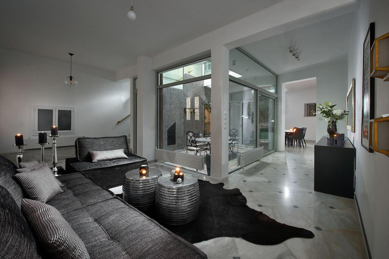 Others 5, Aldis Plaka Mansion by K&K, Attica