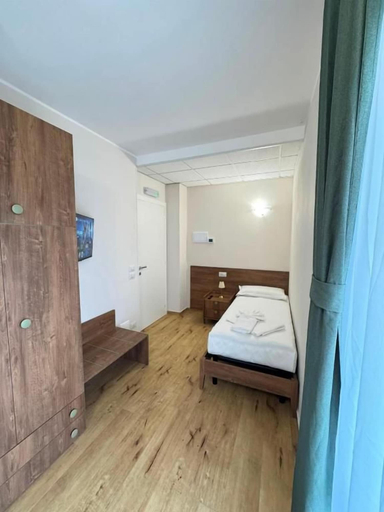 Others 4, Villa Seli, Cuneo