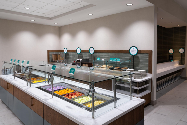 Food & Drinks 5, Embassy Suites Lincoln, Lancaster