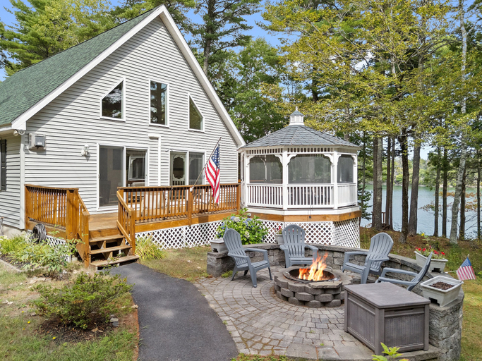 Others 1, Laurel Shores 3br/3ba Oceanfront Harpswell Retreat w/ Deck, Cumberland