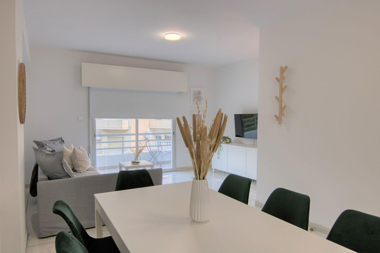 Others 4, Phaedrus Living Down Town Flat Stephania 302