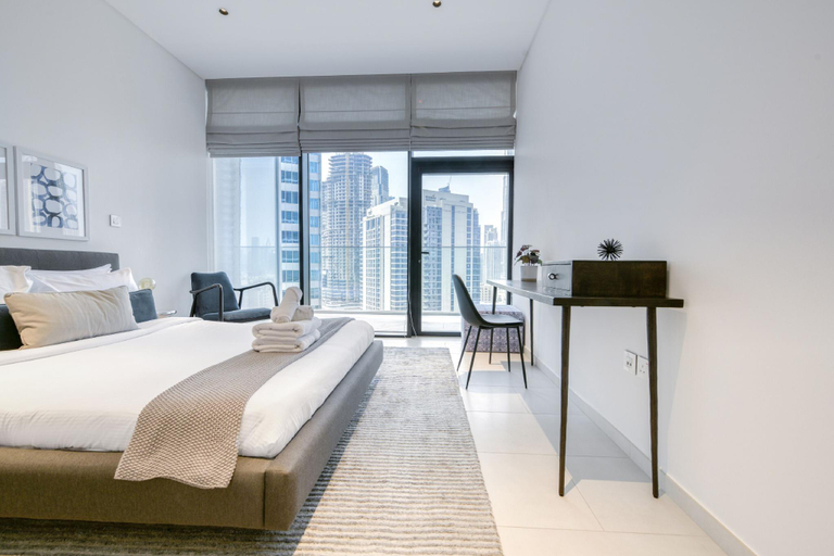 Others 4, Maison Privee - Luxury Apt with Burj Khalifa Vw & Dubai Canal Access, Dubai