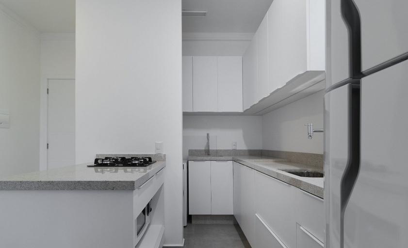 Others 4, Apt w/ BBQ 300m From the Beach in Floripa Res201, Florianopolis