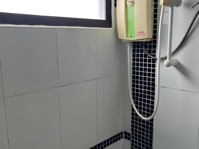 Bathroom 4, Hotel Le Lerts Living, Muang Khon Kaen