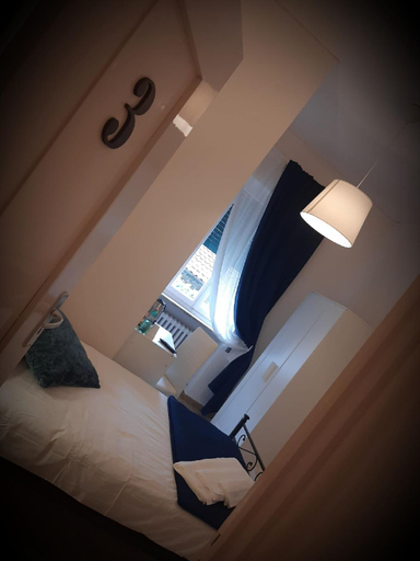 Others 5, Locanda VEVE', Massa Carrara
