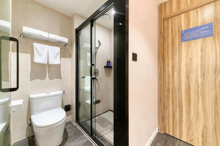Bathroom 4, Hanting Youjia Hotel (Hangzhou West Lake Yintai), Hangzhou