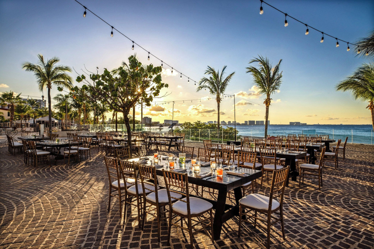 Food & Drinks 5, Amare Cancun Adults Only All-Inclusive Resort, Curio Hilton, Benito Juárez