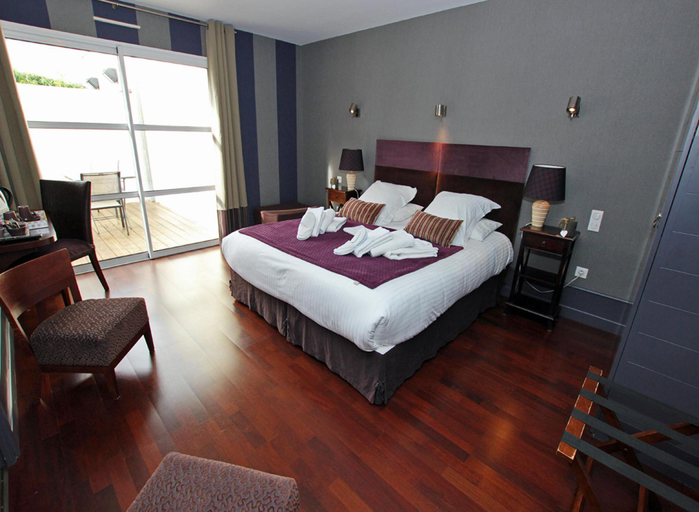 Bedroom 3, Au Pre Carre, Morbihan