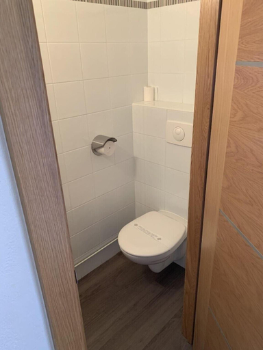 Bathroom 4, Vvf Villages Juan Les Pins, Alpes-Maritimes