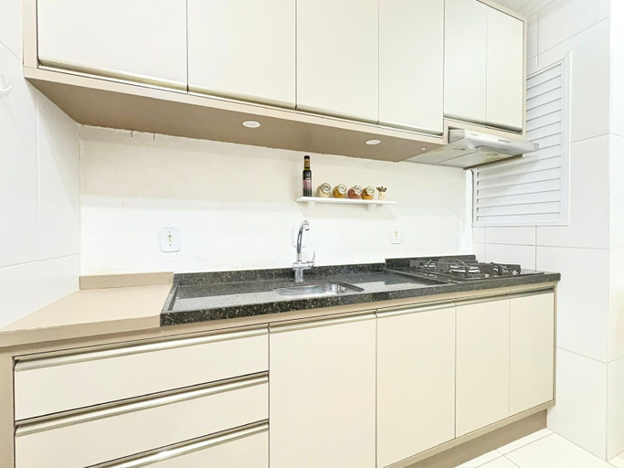 Others 5, Apartamento com churrasqueira, Bombinhas