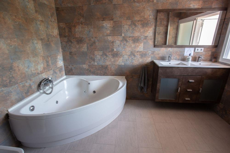 Bathroom, Barbatuke Eco-Homestel, Málaga