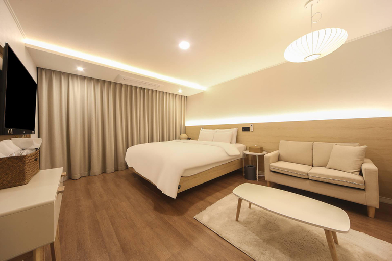 Bedroom 4, Jungseong Hotel Munhyeondong Busan, Nam