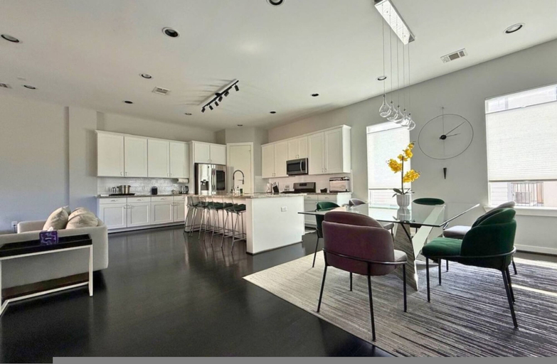 Others 5, 3BR Houston Stay Near Downtown Eado and Midtown, Houston