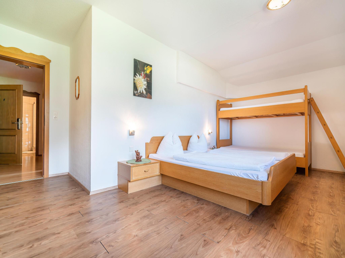 Bedroom 4, Apartment Neustift Near Stubai Ski Lift, Innsbruck Land