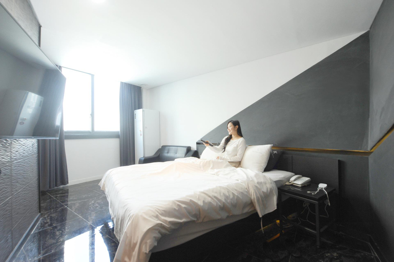 Bedroom 4, Yeosu K-boutique Hotel, Yeosu