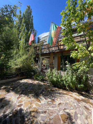 Exterior & Views 2, Hostal Crisol, Cordillera
