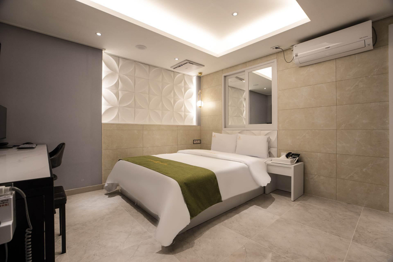 Bedroom 4, Pyeongchon ZZAM, Anyang