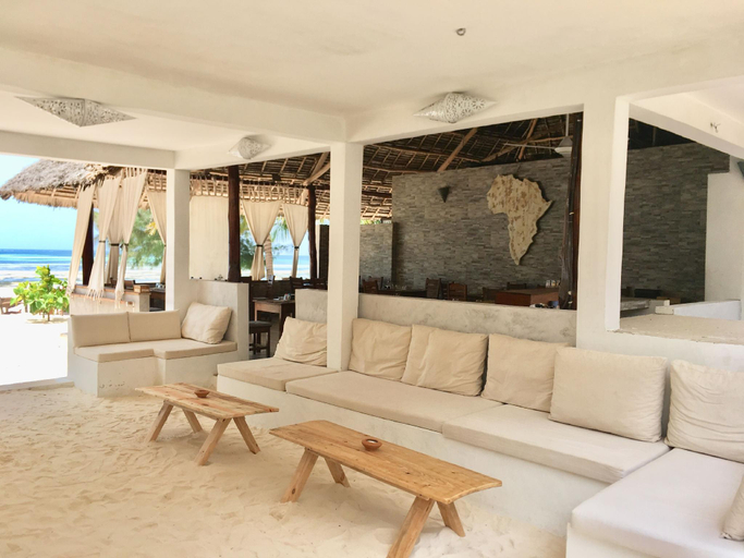 Others 5, White Dream Lodge & Restaurant, Kaskazini 'B'
