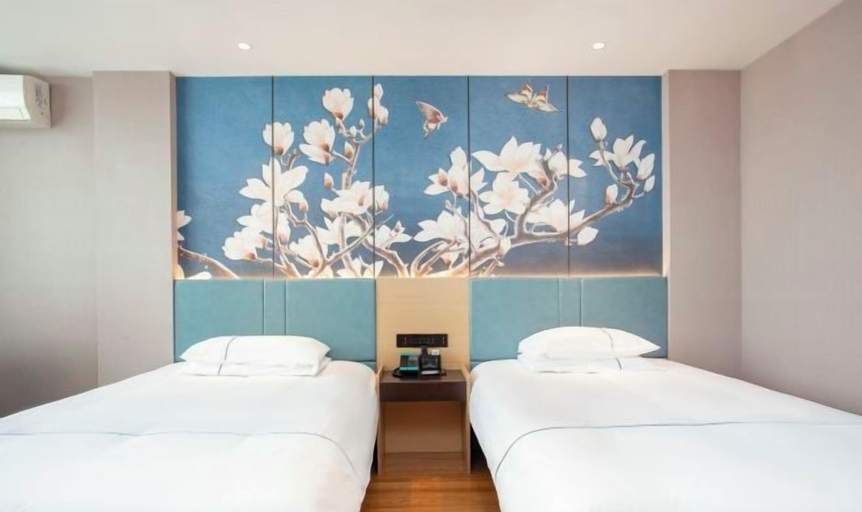 Bedroom, Magnotel Hotel (Yangzhou East High Speed Railway Station), Yangzhou