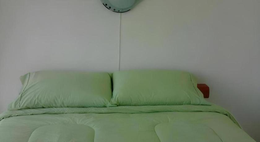 Bedroom 2, Banrai Pornsawun, Suan Phung