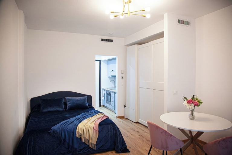 Others 3, New! Auris - Monolocale in Centro con Terrazzo, Pordenone