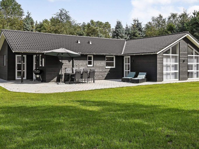 Exterior & Views, 4 Star Holiday Home in Oksbol, Varde