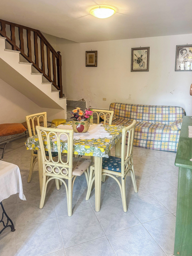 Others 4, Casa Vuolo-Imperato, Salerno