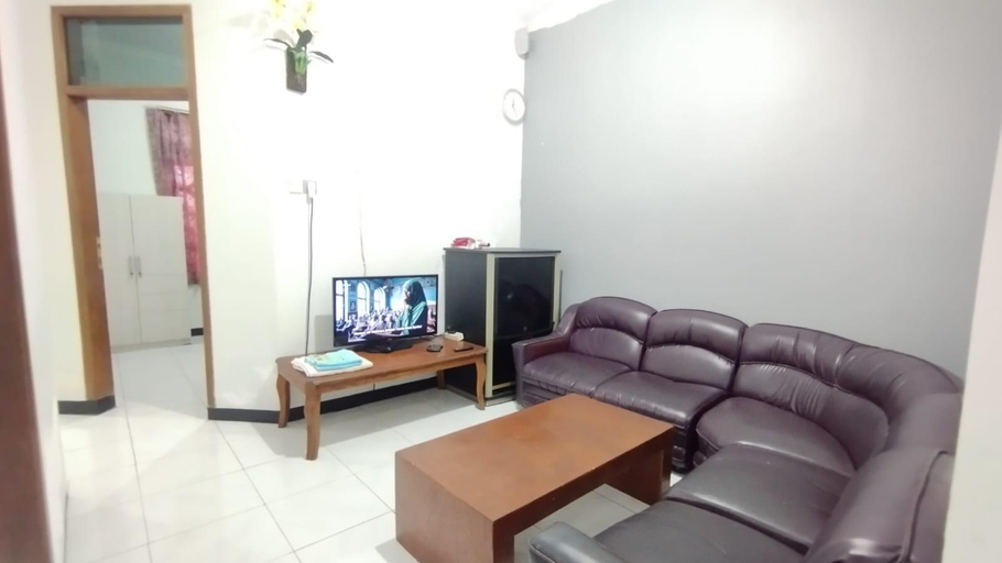 Others 3, Villa Sri, Malang