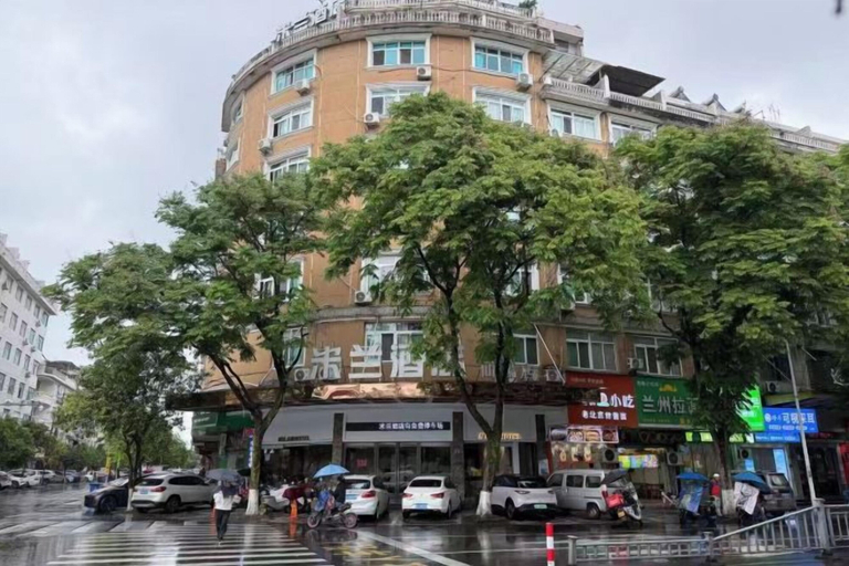 Exterior & Views 2, Milan Theme Hotel, Taizhou