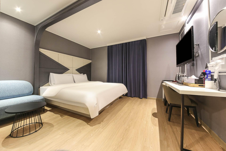 Bedroom, Jinju Hotel Servi, Jinju