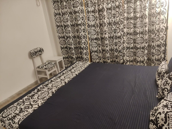 Bedroom 2, Luxurious 3BHK AC Villa 50mtr from Candolim Beach, North Goa