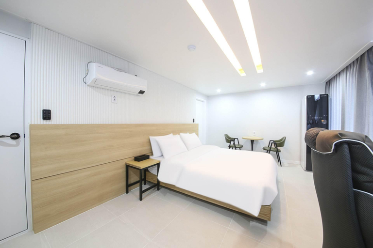 Bedroom 4, Changnyeong Hotel 74st, Changnyeong