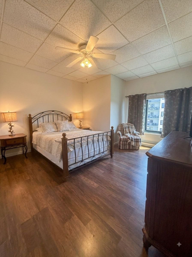 Others 3, 1 BR Plus Loft: Silver Creek 2507, Pocahontas