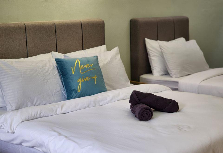 Others 2, Petaling Jaya Ss14 Bungalow/18Pax/SS2/Jaya One, Petaling Jaya