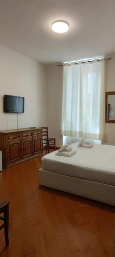 Bedroom 3, Nova Domizia, Roma