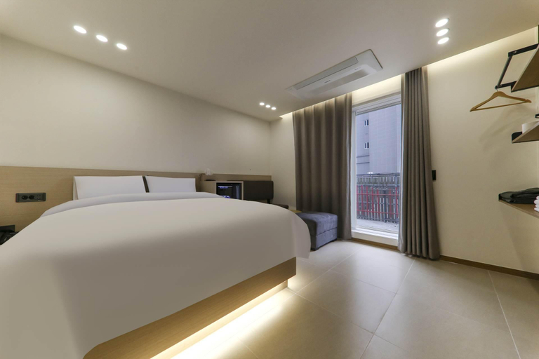 Bedroom 3, Incheon (Eulwang-ri) The Holy Land Hotel, Jung