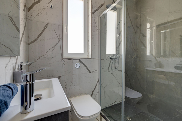 Others 5, Stylish 3BR Apartment by the Promenade