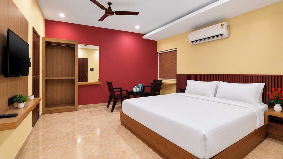 Others 4, Hotel O Jagadamba Junction, Visakhapatnam