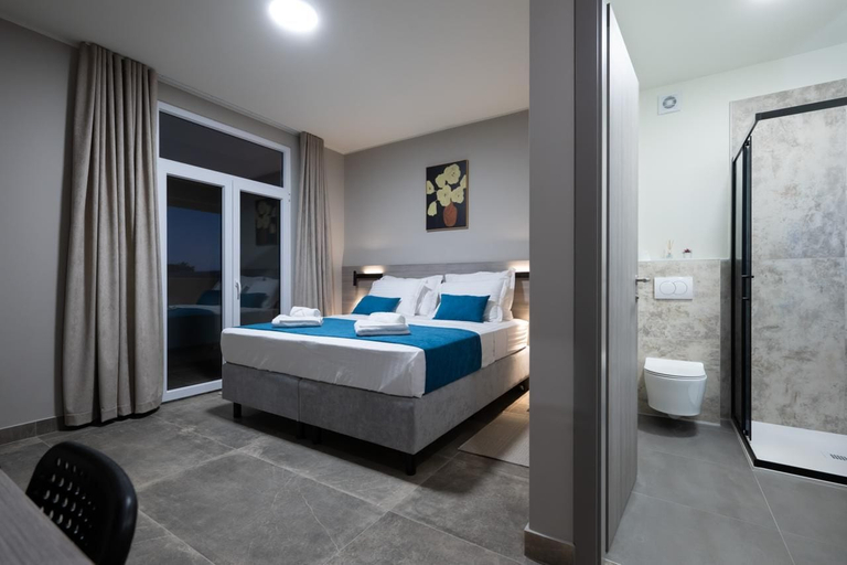 Others 4, Hotel Terminal, Zadar