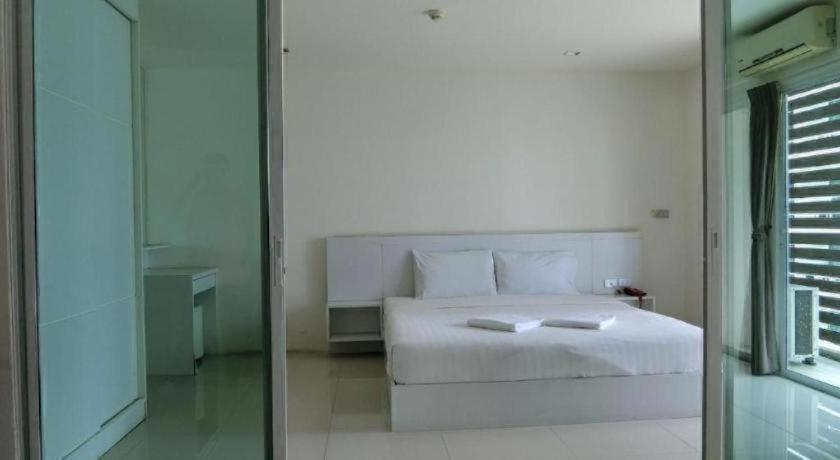 Bedroom, Collection O Sea Terrace, Pattaya