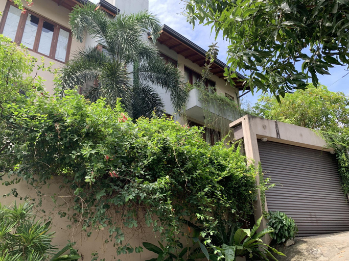 Others 2, Cozy luxury room with beautiful views, Kaduwela