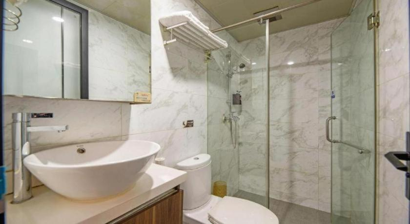 Bathroom, Pai Hotel Xi'an Sanqiao Metro Station MIXC IKEA, Xi'an