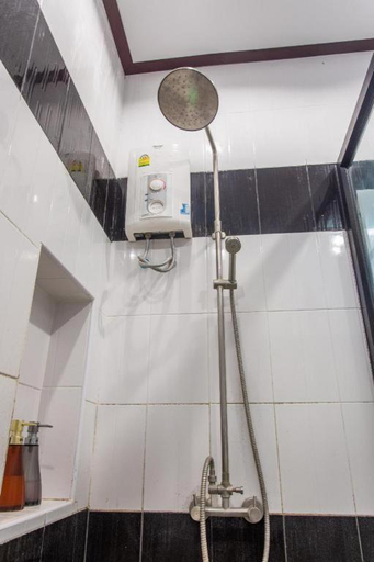 Bathroom 3, Mossview Resort, Khao Kho