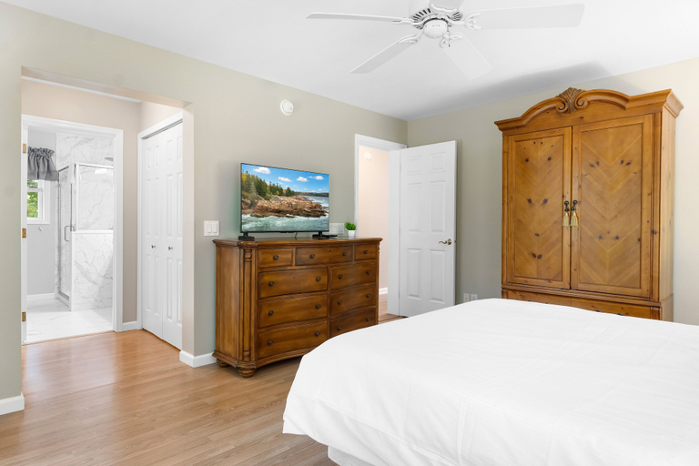 Others 5, Laurel Shores 3br/3ba Oceanfront Harpswell Retreat w/ Deck, Cumberland