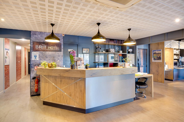 Public Area 3, Brit Hotel La Rochelle Périgny, Charente-Maritime