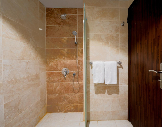 Bathroom 3, Al-Khulafa Diamond Hotel, Makkah