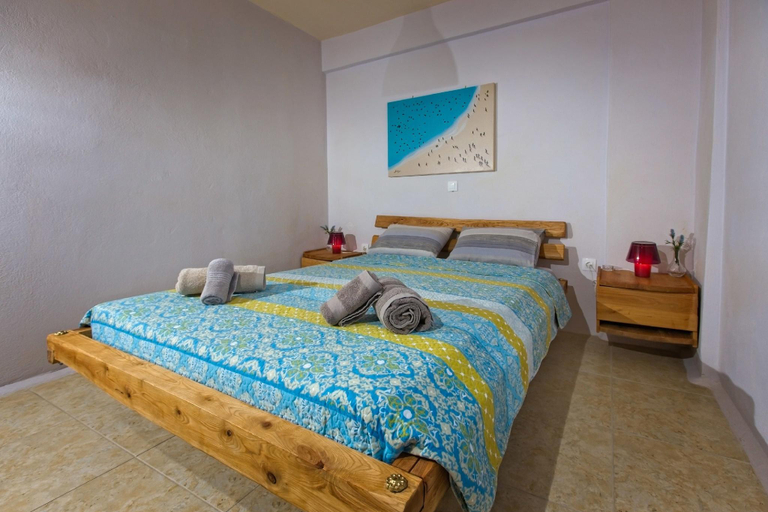 Bedroom, Sarakinas Residences, Crete