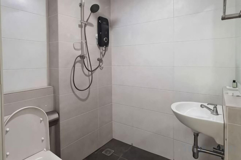 Bathroom 5, E-Hotel @ Kulim, Kulim