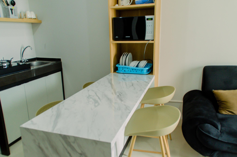 Others 3, Elegant And Comfy 2Br Transpark Bintaro Apartment, South Tangerang