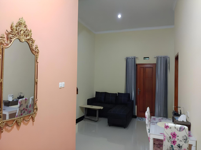 Others 4, Mountain View Villa, Malang